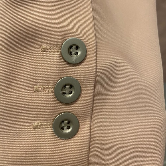 Blush Pink Quarter Sleeve Cropped Blazer - Picture 3 of 4